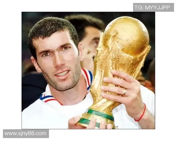 小罗搞笑瞬间大集合足球明星的幽默与魅力尽在其中 小罗搞笑瞬间大集合足球明星的幽默与魅力尽在其中