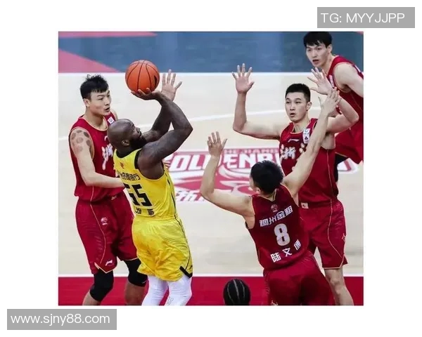 深圳篮球队强势领跑大满贯积分榜积分高达73分展现冠军实力 深圳篮球队强势领跑大满贯积分榜积分高达73分展现冠军实力