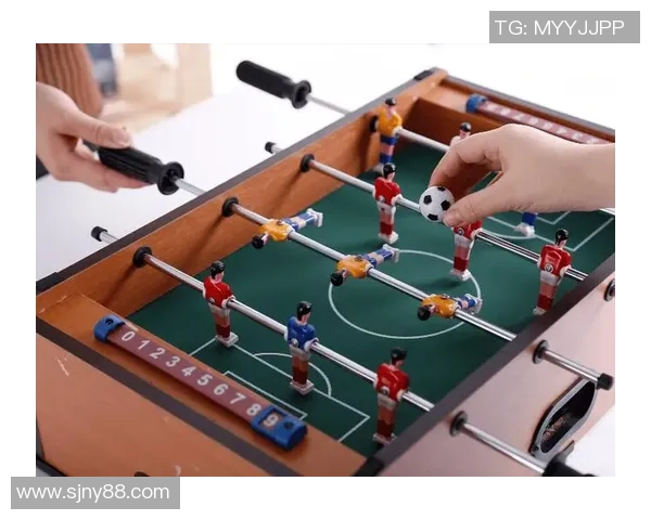 桌上足球教学视频全面解析技巧与战术提升你的游戏水平与乐趣 桌上足球教学视频全面解析技巧与战术提升你的游戏水平与乐趣